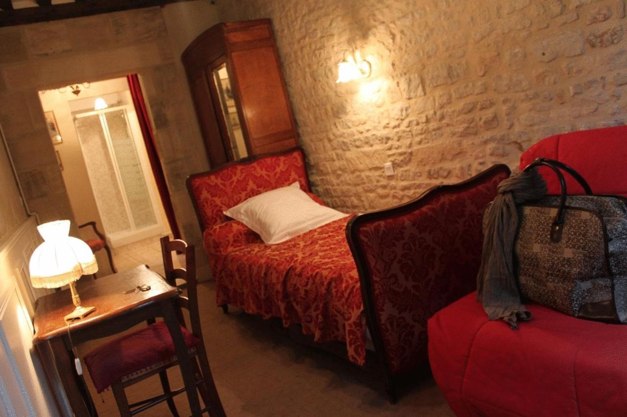 Le Tardif, Noble Guesthouse Bayeux Oda fotoğraf